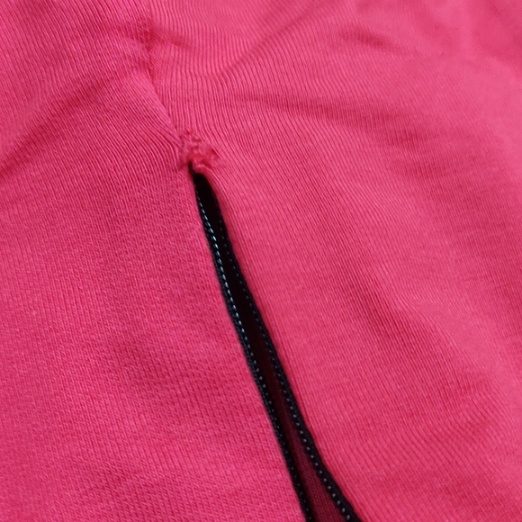 Final Price - Hot Pink Sweat Shirt - Picture 5 of 8